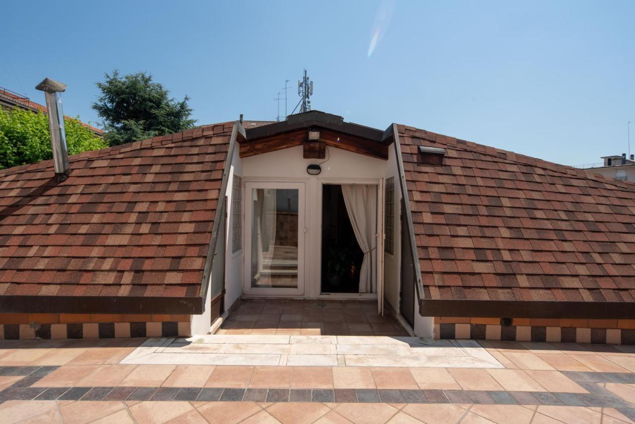 7° Cielo Apartment - Venezia - Mestre With Terrace Exterior foto